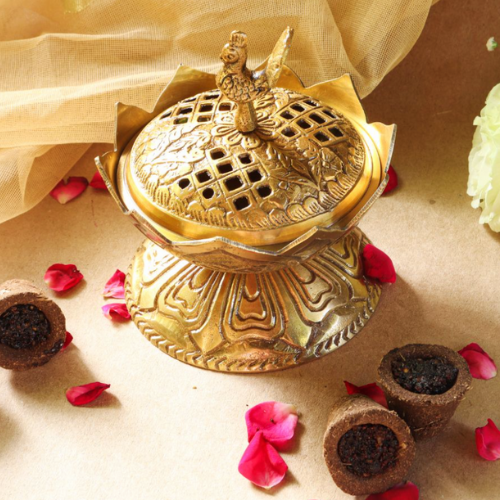 Lotus Dhoop Dani